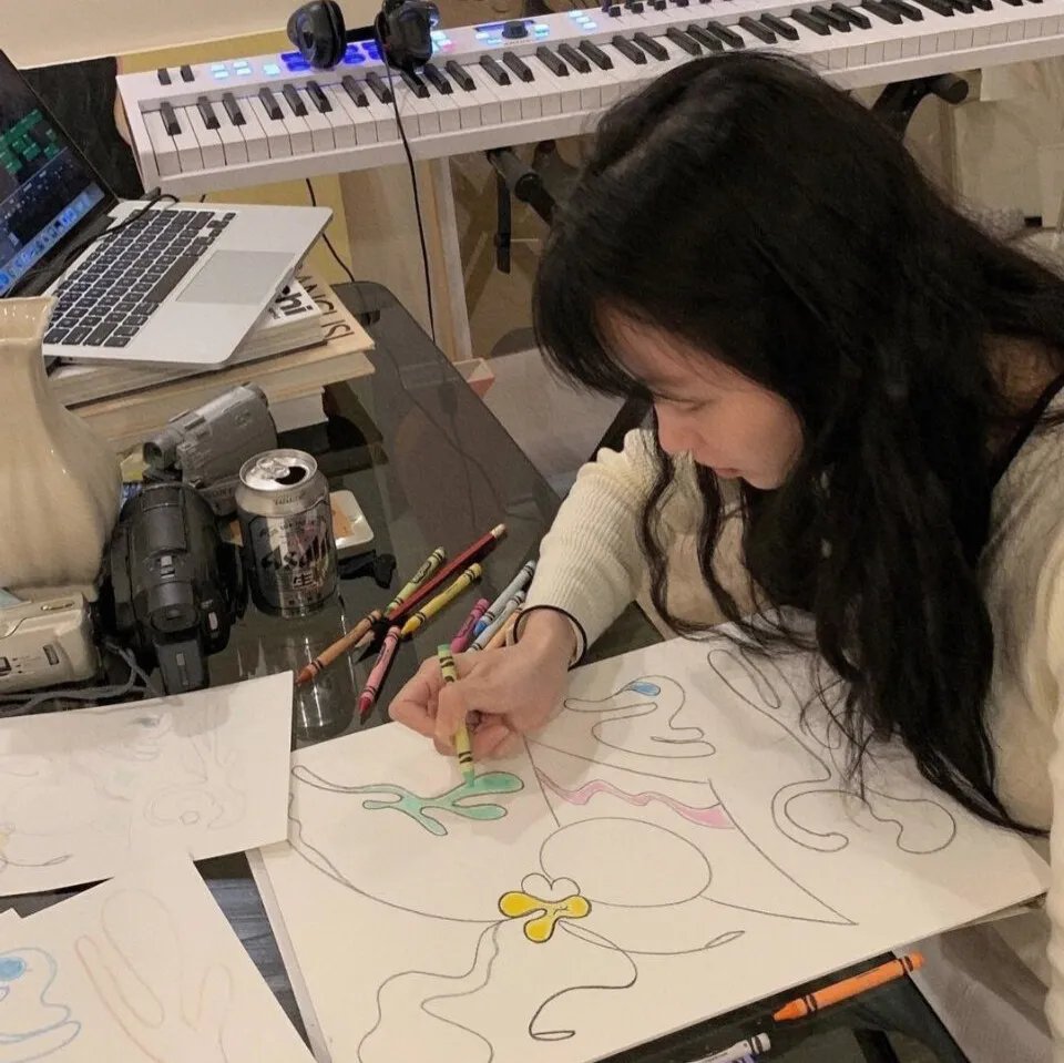 离婚后，哑巴罪妻惊艳全球